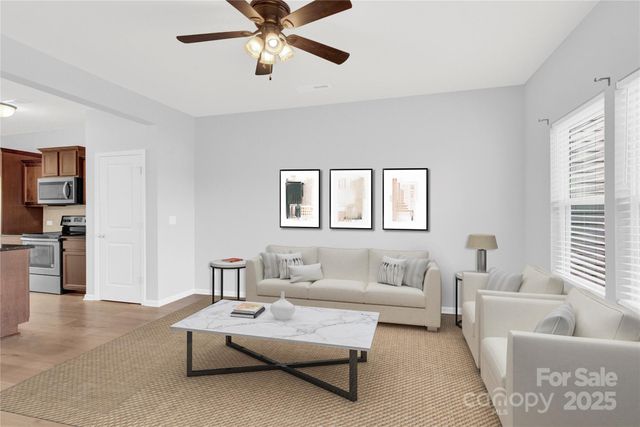 115 Davenport Drive B, Statesville, NC 28677