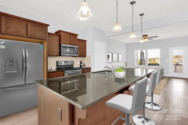 115 Davenport Drive B, Statesville, NC 28677