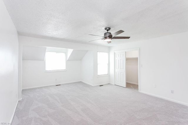 1748 Unicorn DR, Virginia Beach, VA 23454