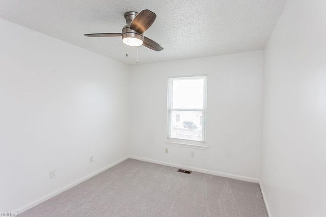 1748 Unicorn DR, Virginia Beach, VA 23454