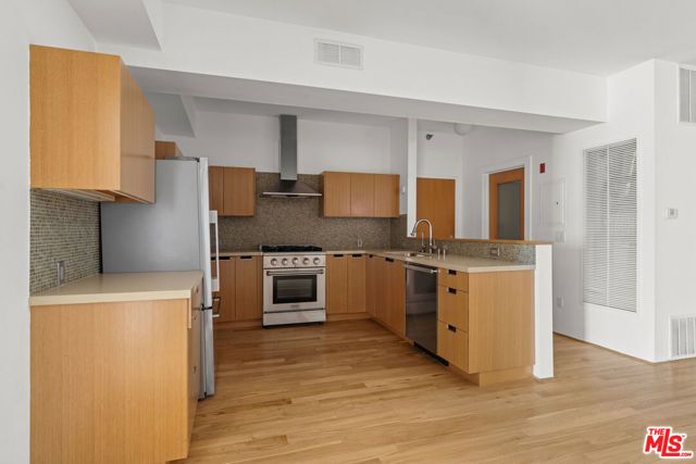 8 Brooks Avenue 11, Venice (los Angeles), CA 90291