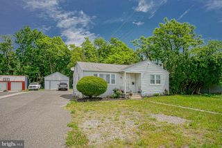 233 WHITE HORSE PIKE, Clementon, NJ 08021