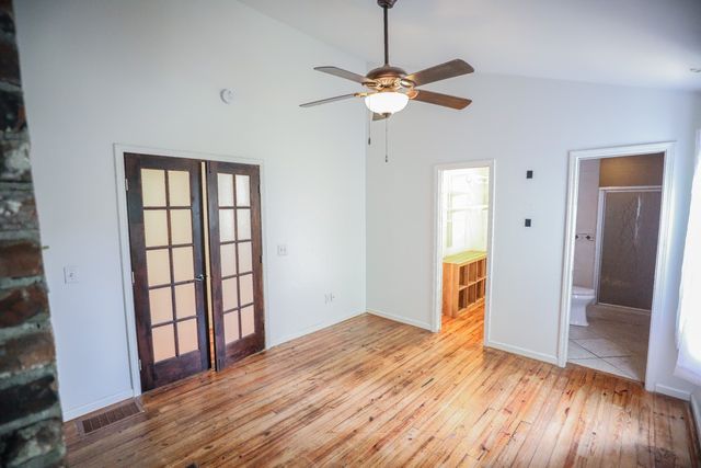 1211 14th Ave, S, Nashville, TN 37212