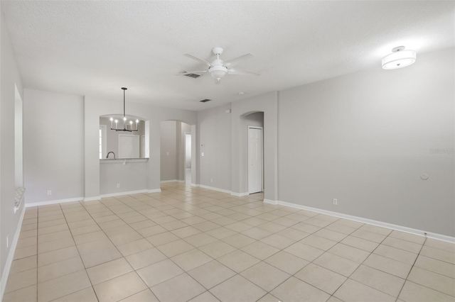 305 MANOR VIEW LANE, Deland, FL 32724