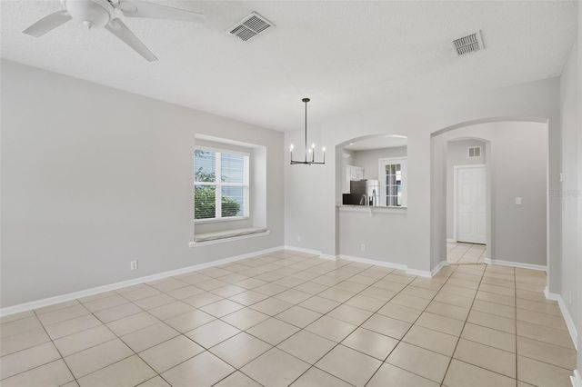 305 MANOR VIEW LANE, Deland, FL 32724
