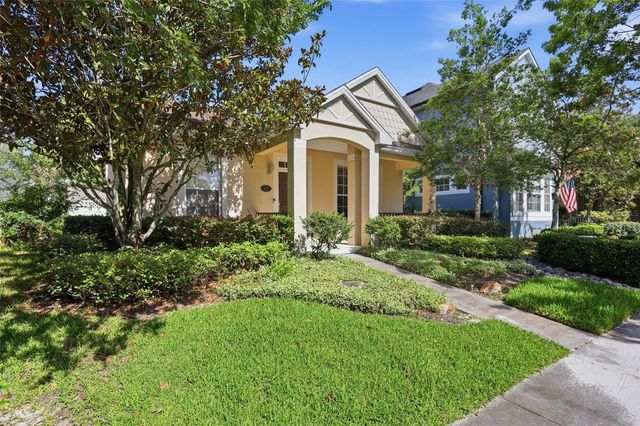 305 MANOR VIEW LANE, Deland, FL 32724