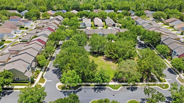 305 MANOR VIEW LANE, Deland, FL 32724