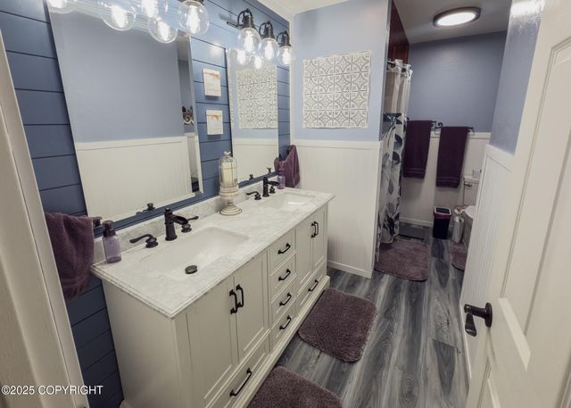 3639 S Dawn Lake Drive, Wasilla, AK 99623