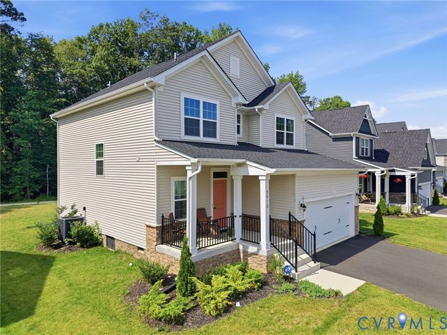 2012 Enon Station Dr, Chester, VA 23836
