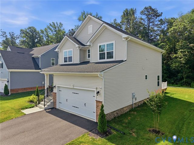 2012 Enon Station Dr, Chester, VA 23836