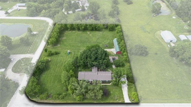 23034 W 231st Terrace, Spring Hill, KS 66083