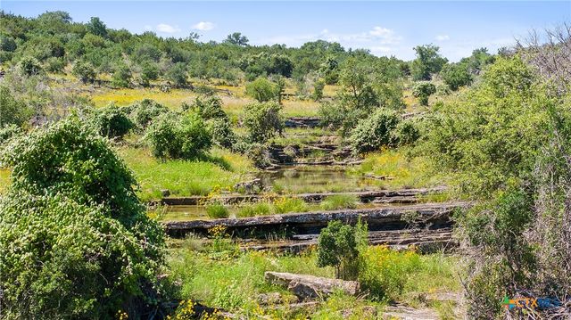 960 Gipson Road, Johnson City, TX 78636