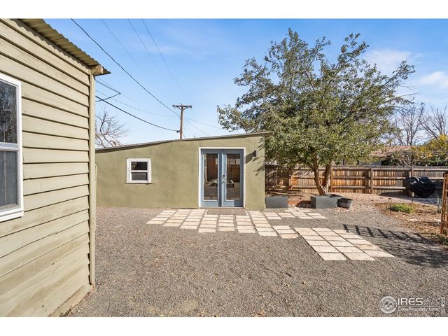 631 E 12th St, Loveland, CO 80537