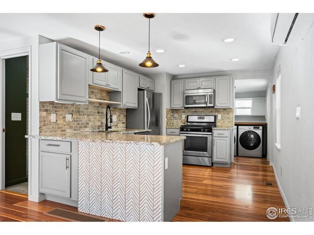 631 E 12th St, Loveland, CO 80537