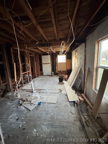 201 School Street, Ardmore, OK 73401