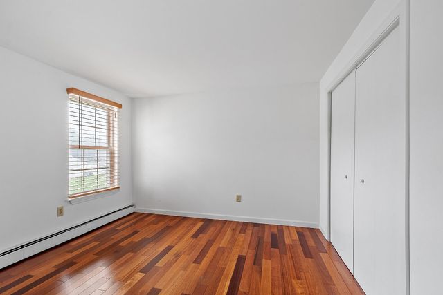 809 White Cedar Boulevard, Portsmouth, NH 03801