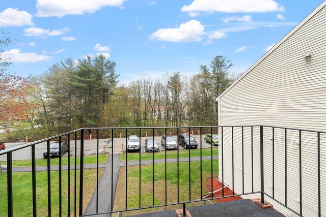 809 White Cedar Boulevard, Portsmouth, NH 03801