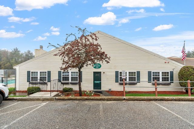 809 White Cedar Boulevard, Portsmouth, NH 03801