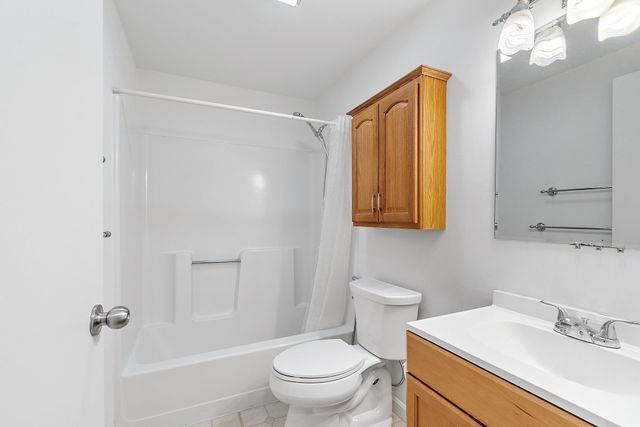 809 White Cedar Boulevard, Portsmouth, NH 03801