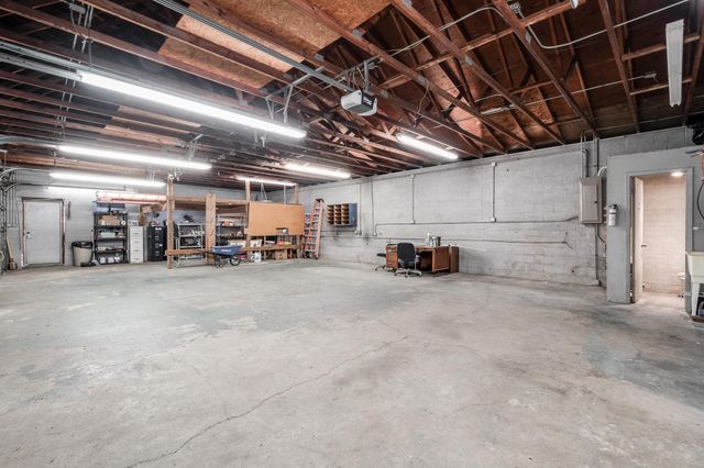 24919 Fm 2100 Road, Huffman, TX 77336