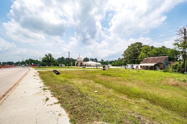 24919 Fm 2100 Road, Huffman, TX 77336