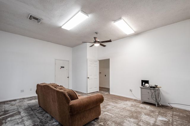 24919 Fm 2100 Road, Huffman, TX 77336