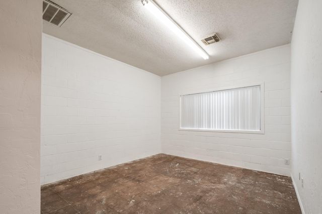 24919 Fm 2100 Road, Huffman, TX 77336