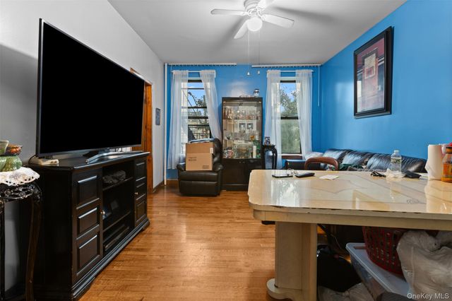 350 E 51st Street, Brooklyn, NY 11203