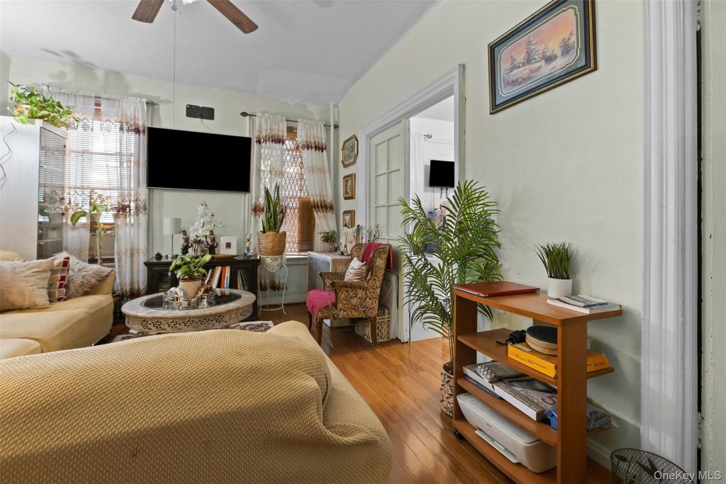 350 E 51st Street, Brooklyn, NY 11203 — photo 2