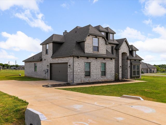 100 Fountain Grass Court, Joshua, TX 76058