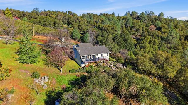 5045 Free Fox Ln, Placerville, CA 95667