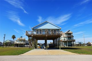 131 Pieces Of Eight, Freeport, TX 77541