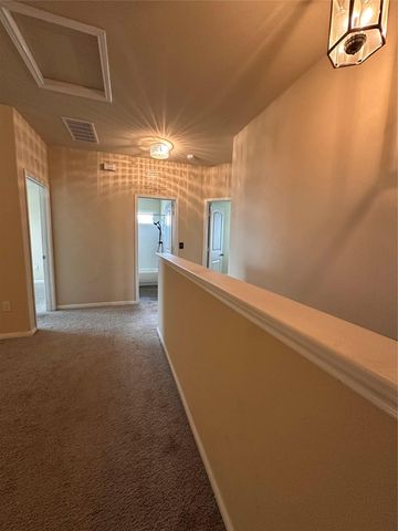 207 Liard River RD, Hutto, TX 78634