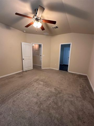 207 Liard River RD, Hutto, TX 78634