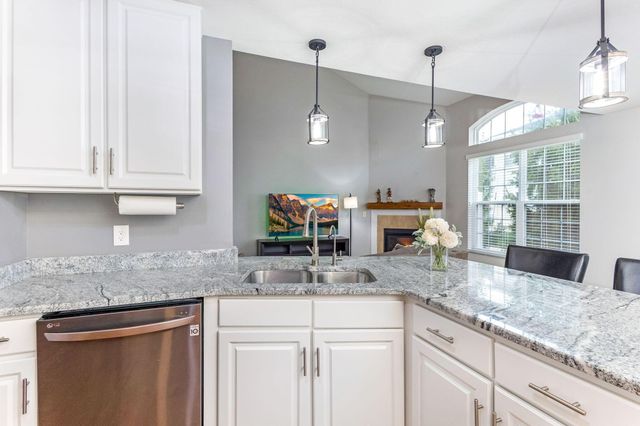 81 Lakes at Cheshire Drive, Delaware, OH 43015