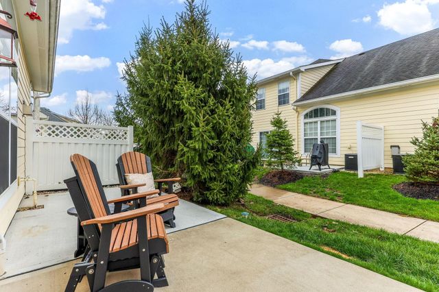 81 Lakes at Cheshire Drive, Delaware, OH 43015