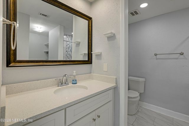 4915 BAYMEADOWS Road 8H, Jacksonville, FL 32217