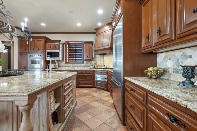 2454 380 W State Highway, Jacksboro, TX 76458
