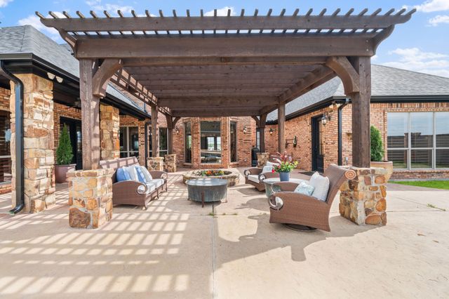 2454 380 W State Highway, Jacksboro, TX 76458