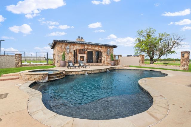 2454 380 W State Highway, Jacksboro, TX 76458