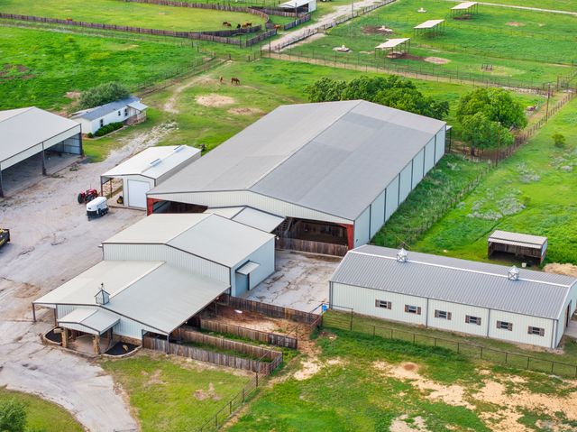 2454 380 W State Highway, Jacksboro, TX 76458