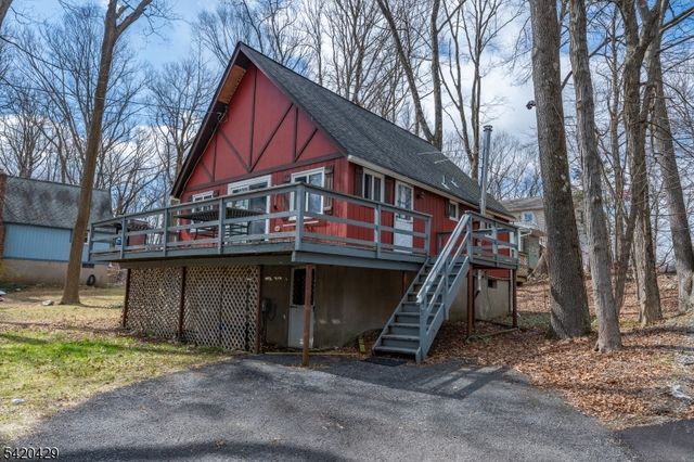 31 Plum Tree Rd, Vernon Twp., NJ 07462