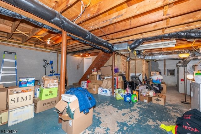 31 Plum Tree Rd, Vernon Twp., NJ 07462