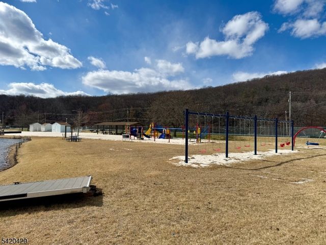 31 Plum Tree Rd, Vernon Twp., NJ 07462