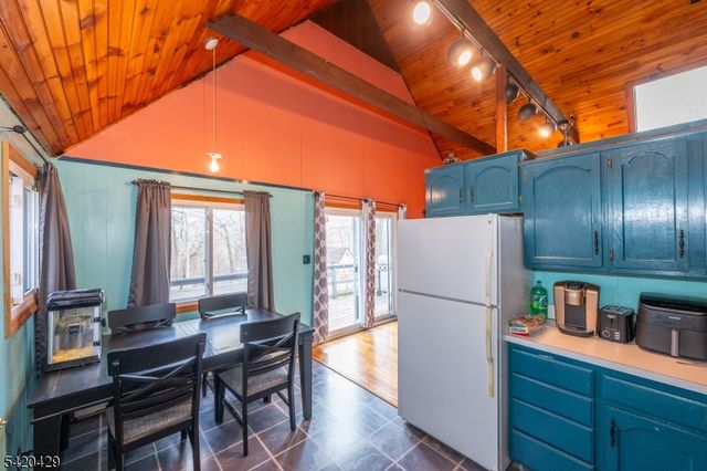 31 Plum Tree Rd, Vernon Twp., NJ 07462