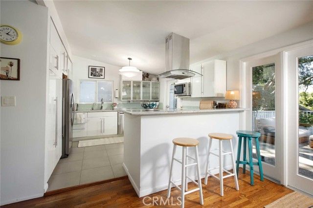 3122 Oakcrest, Los Angeles, CA 90068