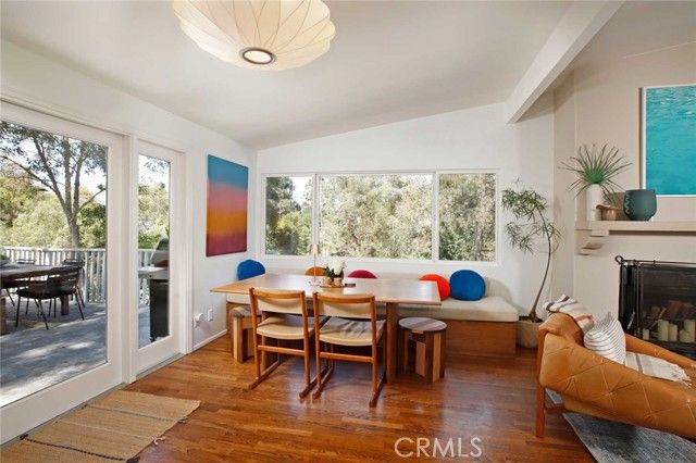 3122 Oakcrest, Los Angeles, CA 90068