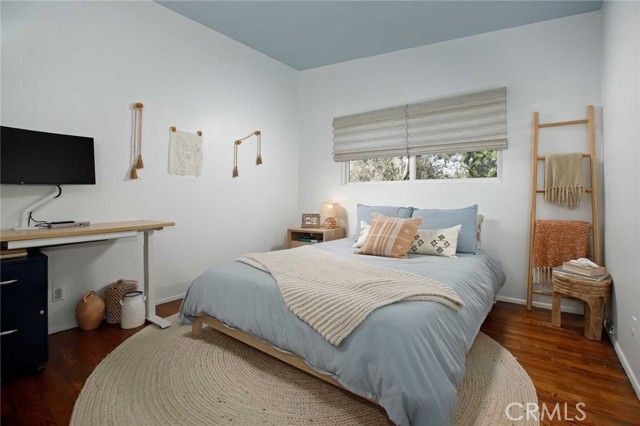 3122 Oakcrest, Los Angeles, CA 90068