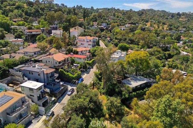 3122 Oakcrest, Los Angeles, CA 90068