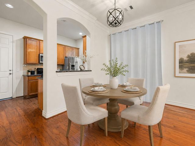 9036 Lakes At 610 Drive, Houston, TX 77054